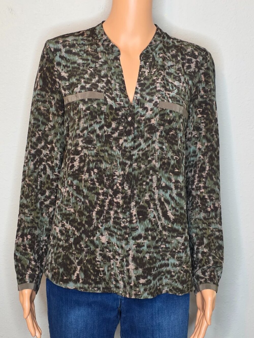 Charlie Jade Women's Long Sleeve Silk Blouse, Size Small (S/P)